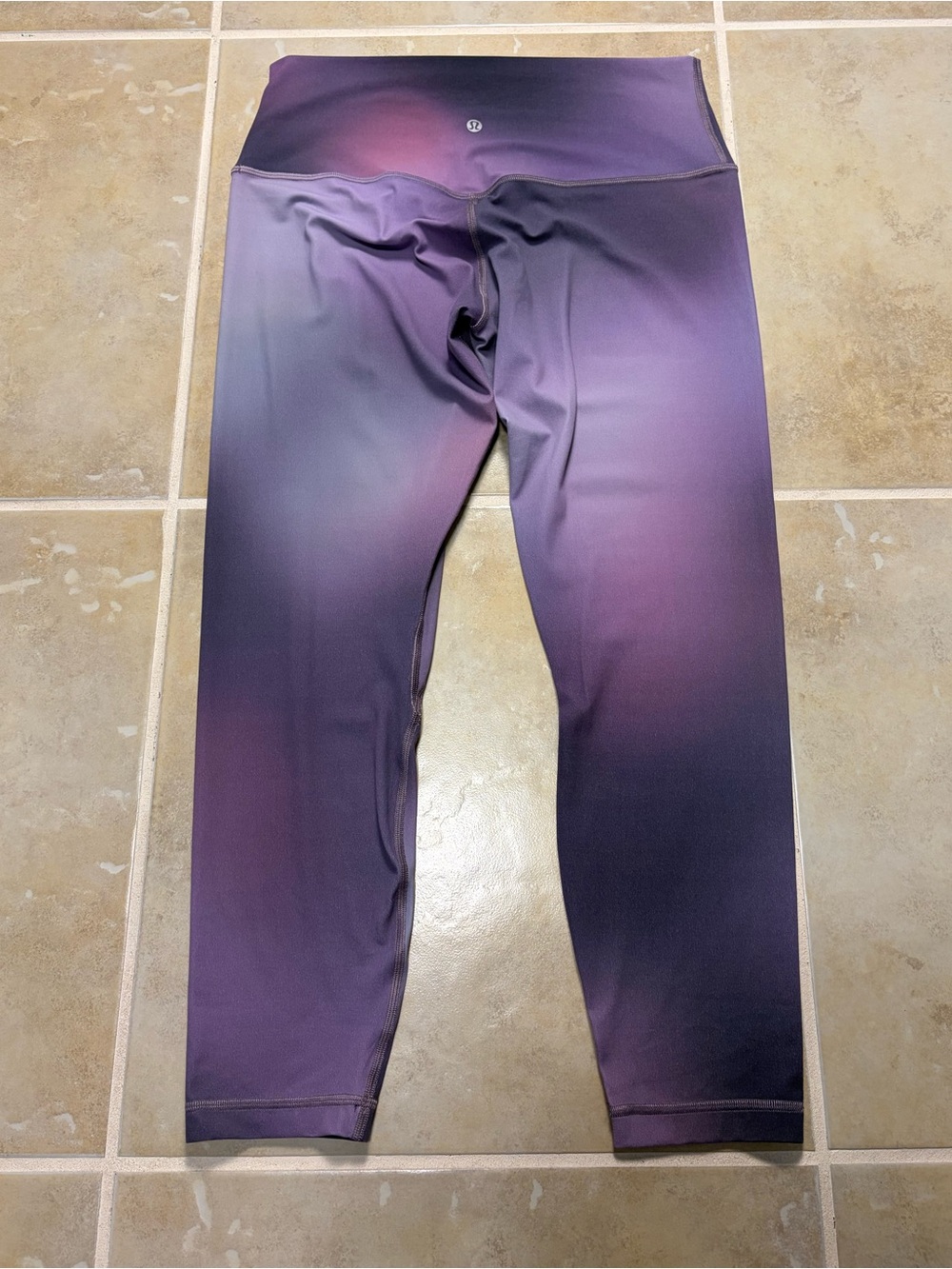 lululemon athletica women’s' Purple Gradient Cropped Leggings size 12